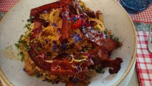 deftiges Mittagessen