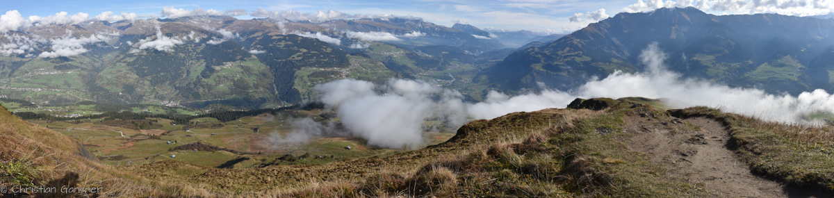 Panorama auf dem Piz Mundaun          