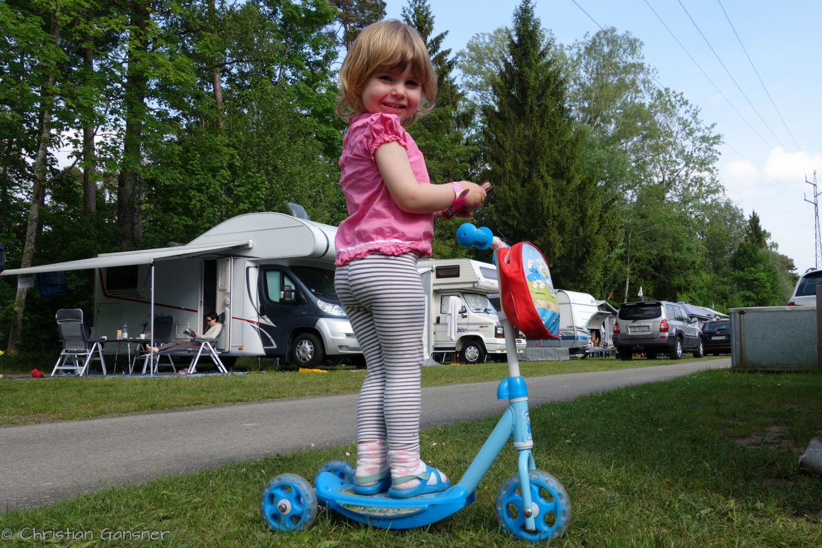 Tanjas Kickboard isch cool.  