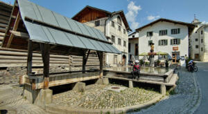 Holzbrunnenin Valendas
